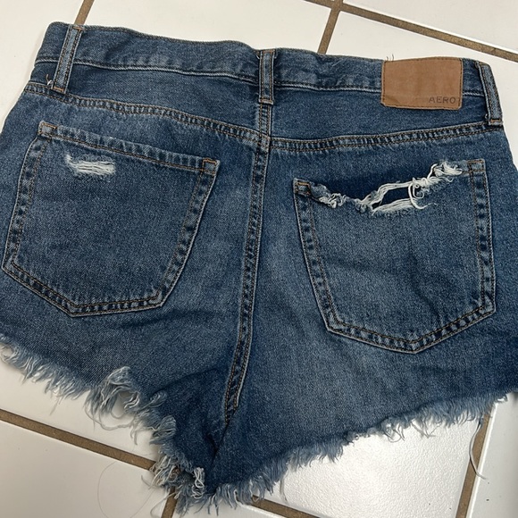 EUC Aeropostale high rise style booty short size 6 - Picture 3 of 5